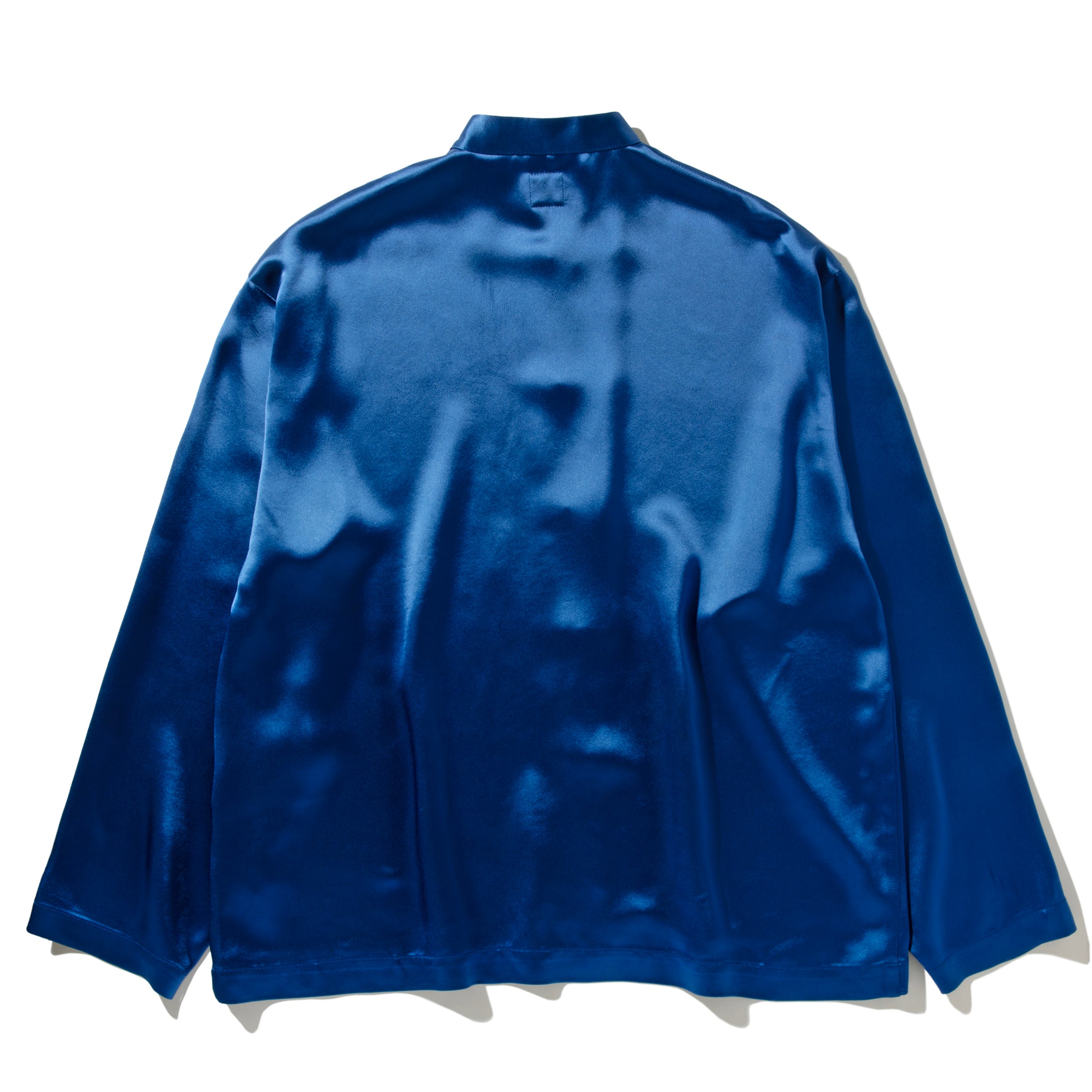 NEW KUNG-FU JACKET – SEPARATE BATH & TOILET