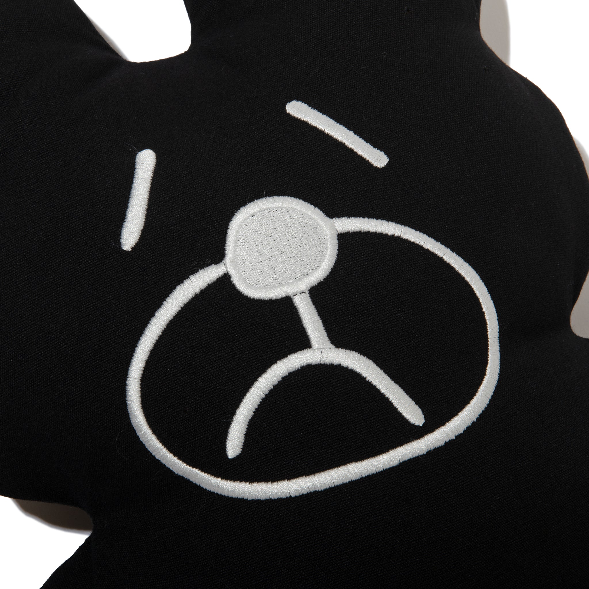 KUMA CUSHION – SEPARATE BATH & TOILET