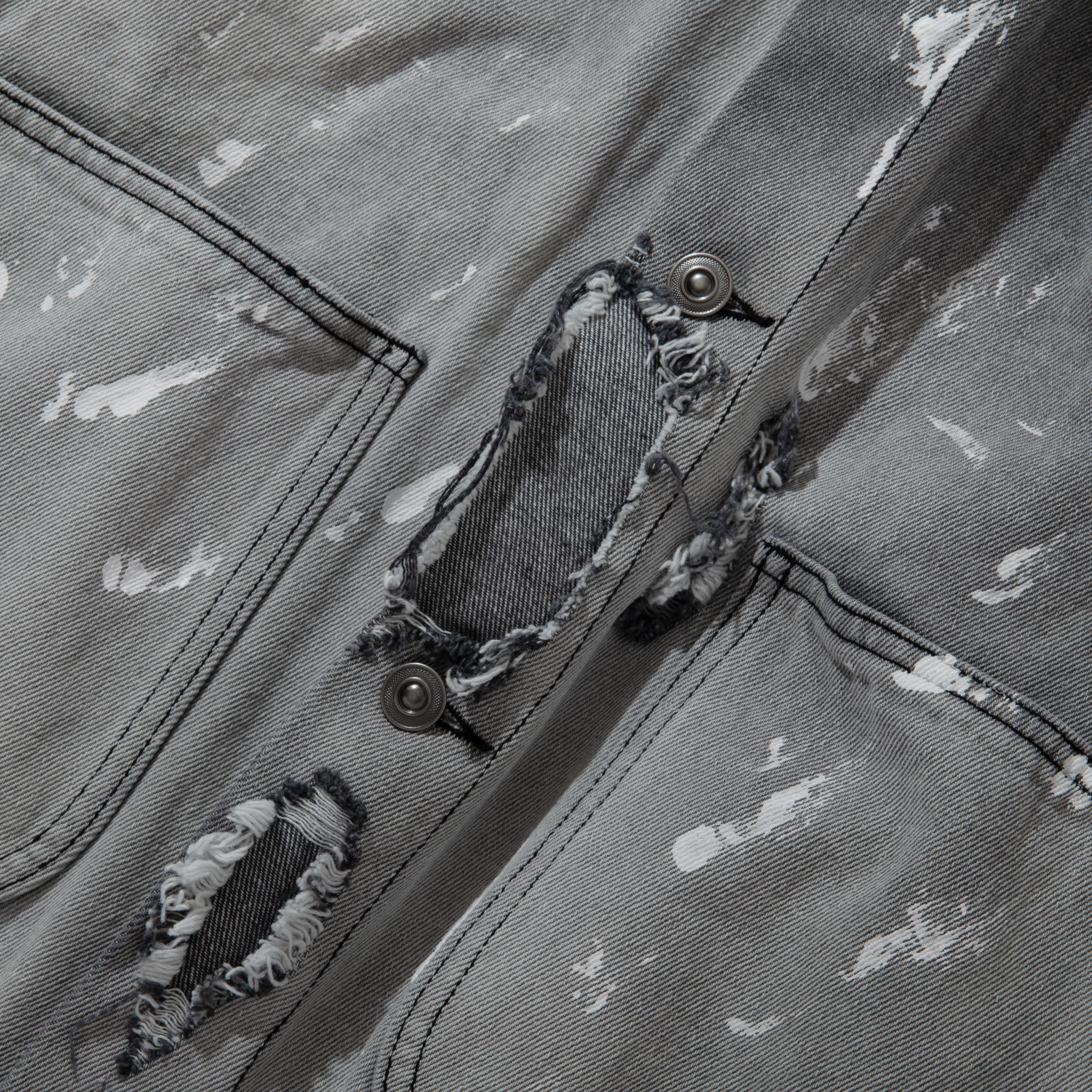 BORO BORO JKT – SEPARATE BATH & TOILET