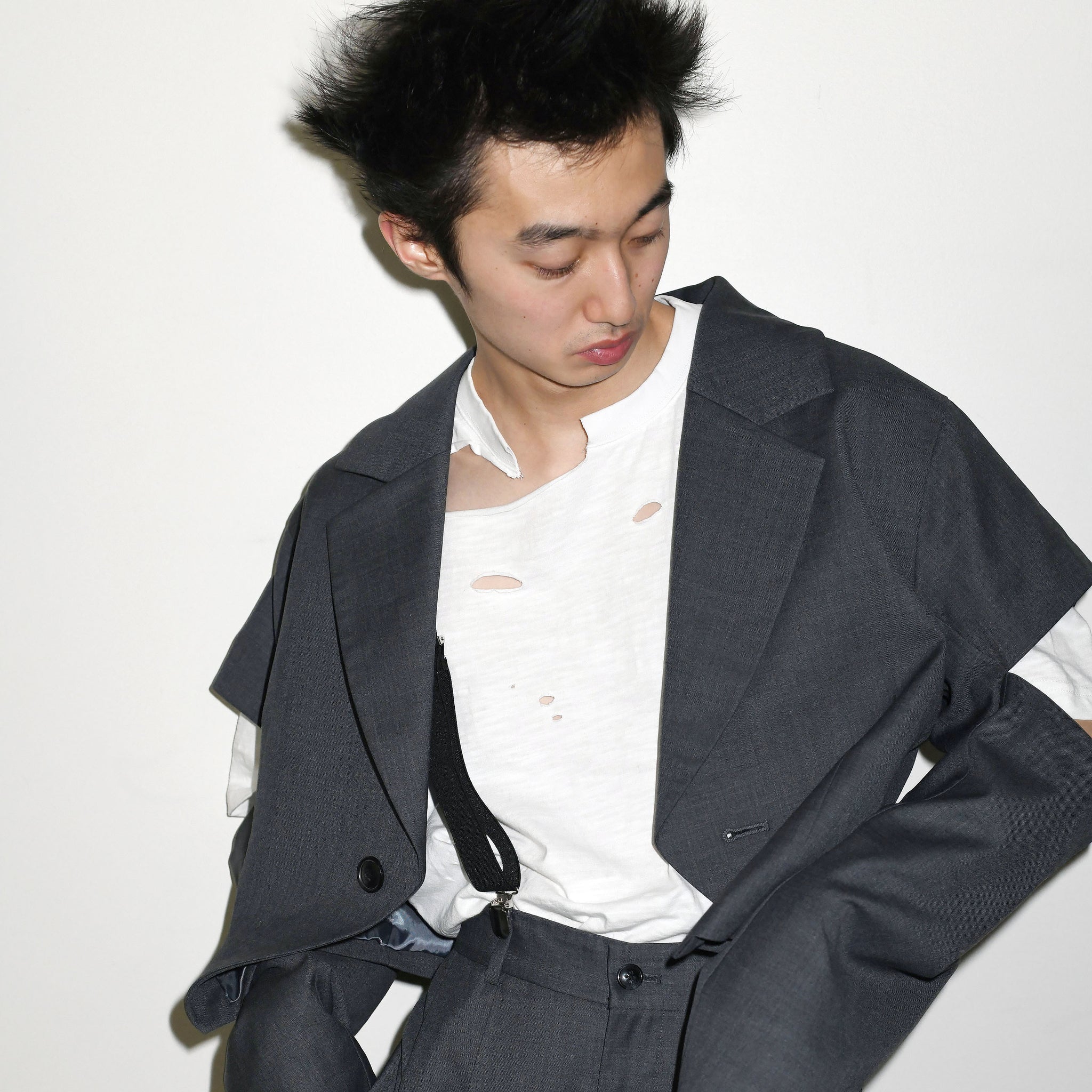 SEPARATE BATH & TOILET