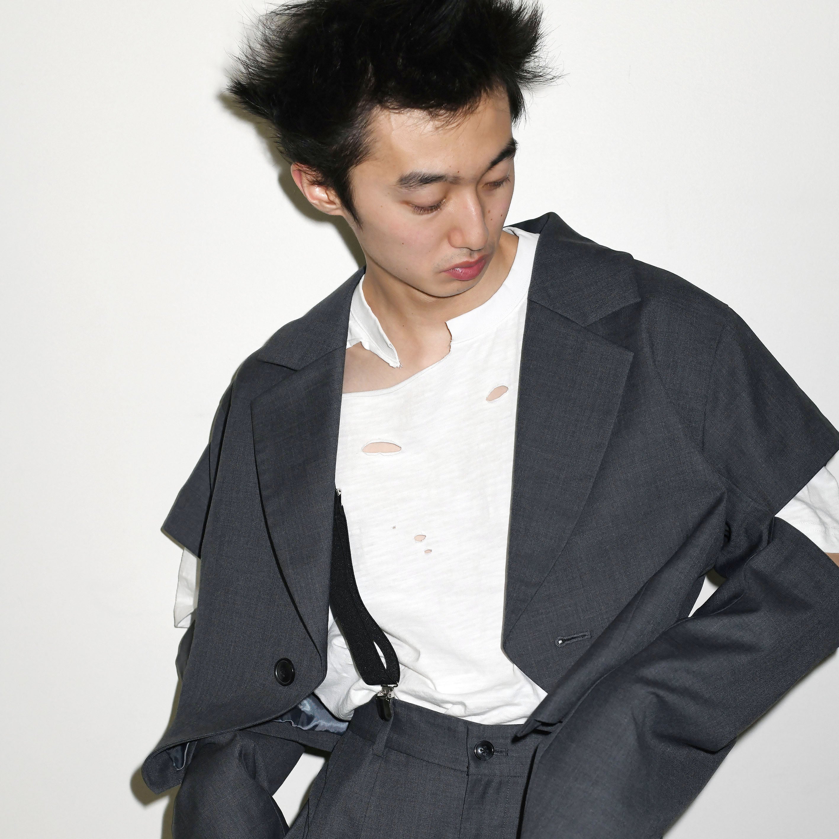 SEPARATE BATH & TOILET