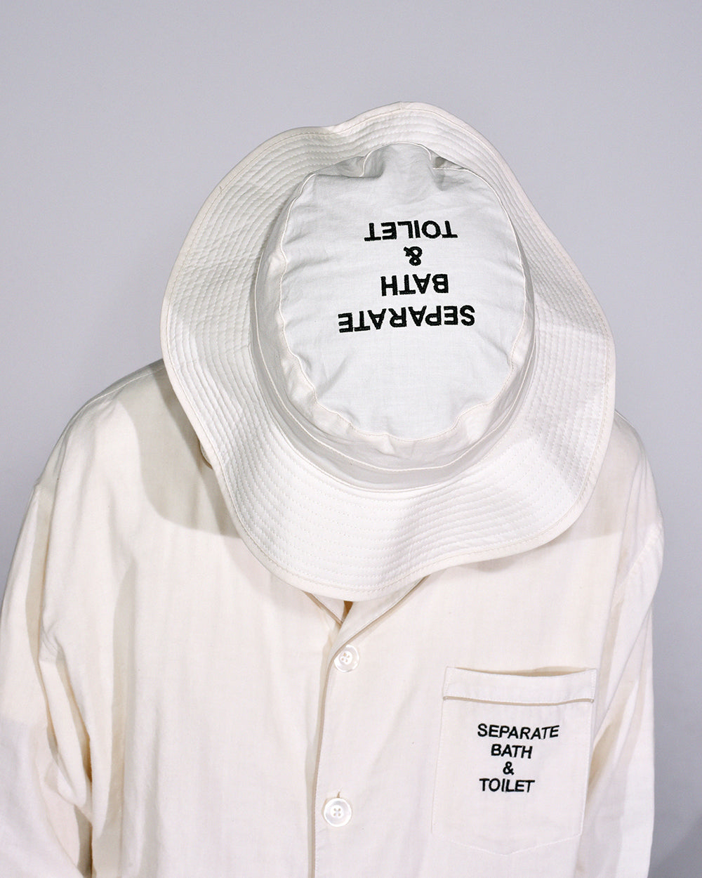 BUCKET HAT